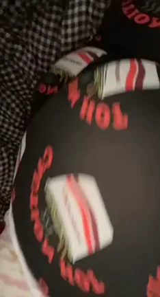 i need a face to sit on!!