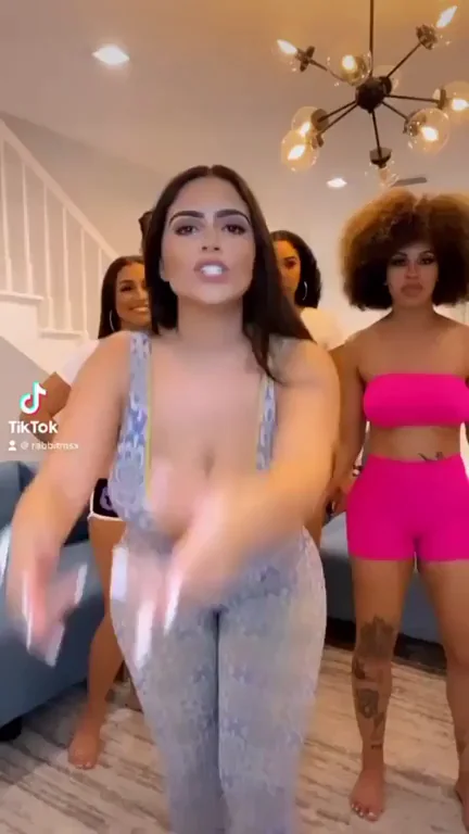 🐰 Latina Rabbit Sluts Twerking & Teasing in Tight Fits 🔥