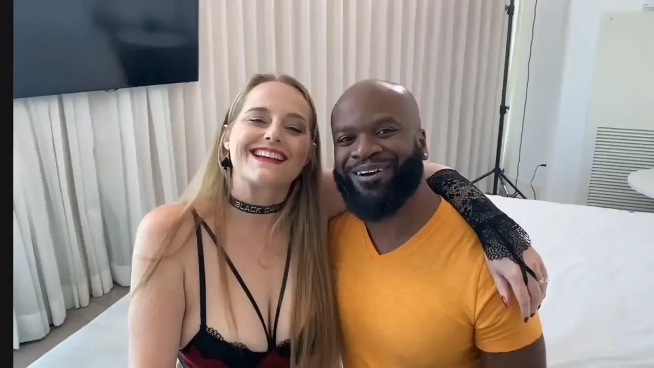🔥 BBC Fucks Blonde Slut Raw & Cuck Licks Up the Creampie 💦👅