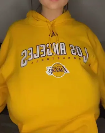 Lakers Hoodie Tease: Big Tits Distract Your Game 🍒🏀🔥
