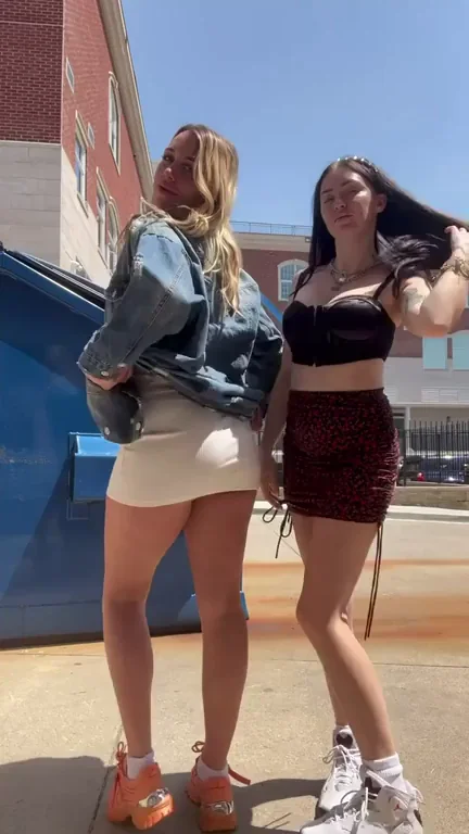 🍑 Double Ass Tease Flash by Hot Slutty Besties 🔥