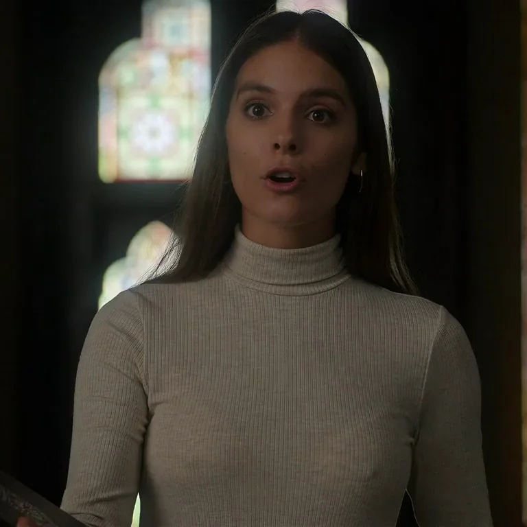 Caitlin Stasey's Teasing Turtleneck Tits in Class of '07