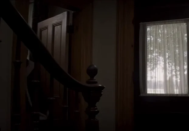 Hannah Gross (from Mindhunter) very happy in showing her boobs in "Falling" (2020)