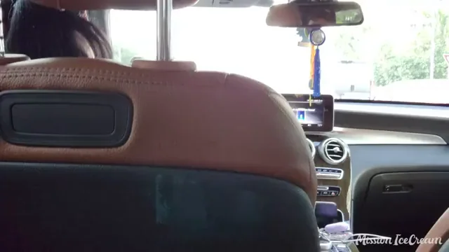 we'll have to be extra quiet in the back of this Uber| [GIF]
