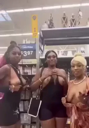 Thotties on aisle 6 ðŸ”¥