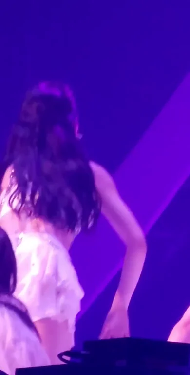 TWICE - Sana