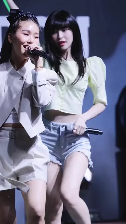 Oh My Girl - Arin