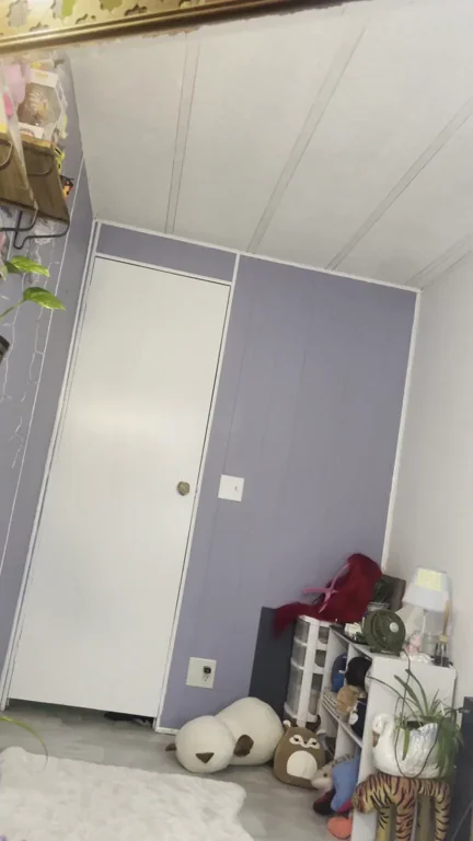 You know this fuckdoll is hotter than your gf. Im only 18 btw :)