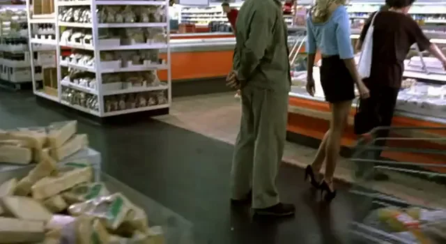 Bored in supermarket from German movie "Wie die Karnickel"