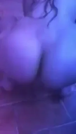 Moroccan women naked twerk [video]