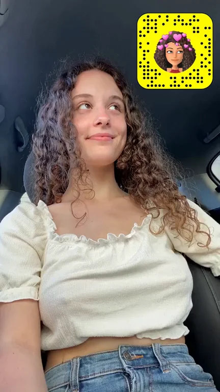 🔥 Car Slut Promises Masturbation Vids to Every Upvoter! Auto-Reply On 💦👅