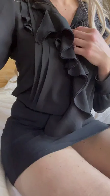 A blonde slutwife titty tease for your Friday