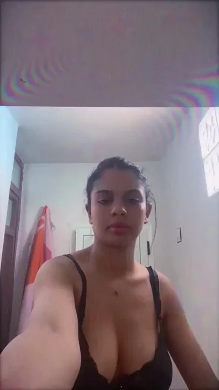 Sexy Indian Babe's Teasing Dance in Black Lingerie 🔥🍑