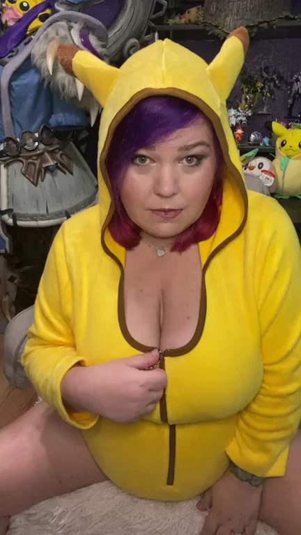 Cute chubby Pikachu dropping huge naturals