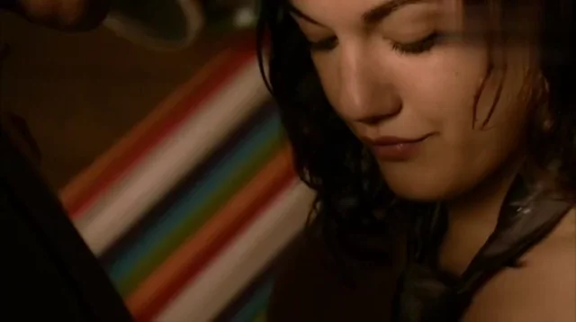 DÃ©borah RÃ©vy - Q (2011)