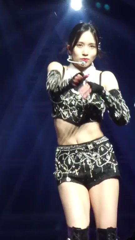 TWICE - Mina