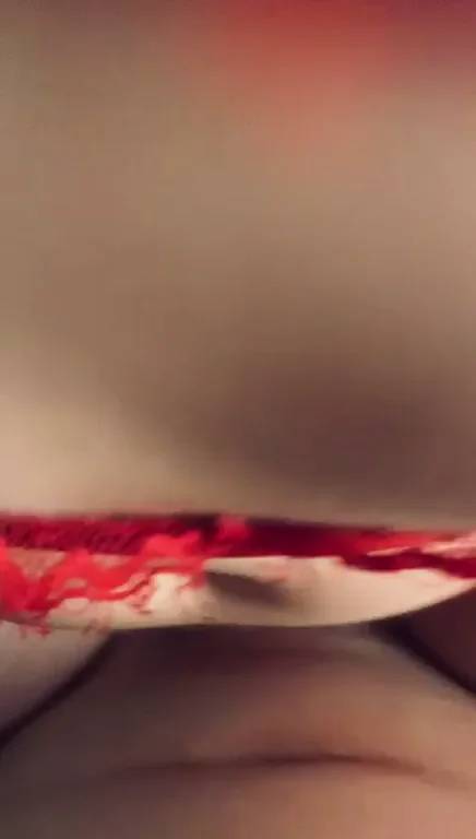 Slutty Babe Rides That Massive Cock 🍆💦