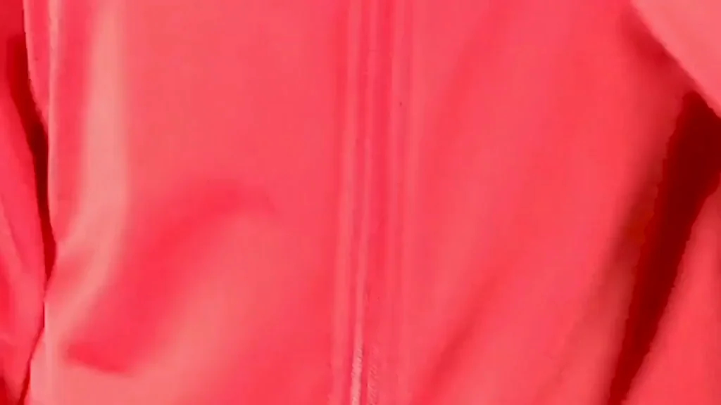 🍑 Thick Arab Teen's Juicy Ass Tease & Naked Squat Slut Show 💦🔥