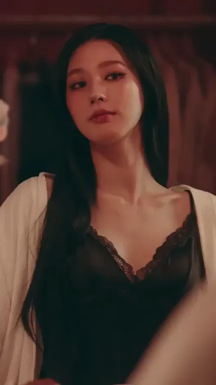 (G)I-dle - Miyeon + Minnie + Soyeon + Yuqi + Shuhua