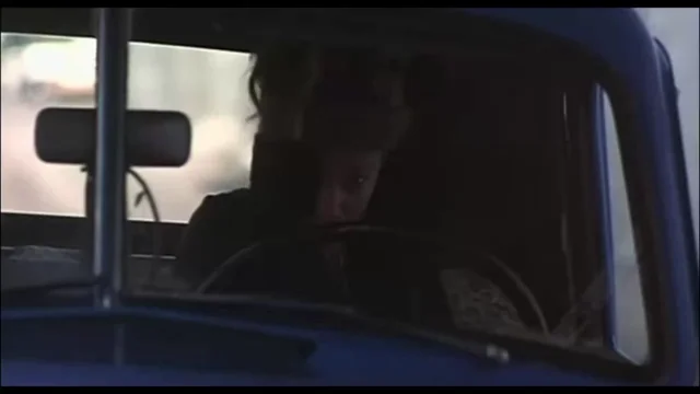 Alyssa Milano's Steamy Shower Sideboob Tease in Hugo Pool (1997 Nostalgia Fap)