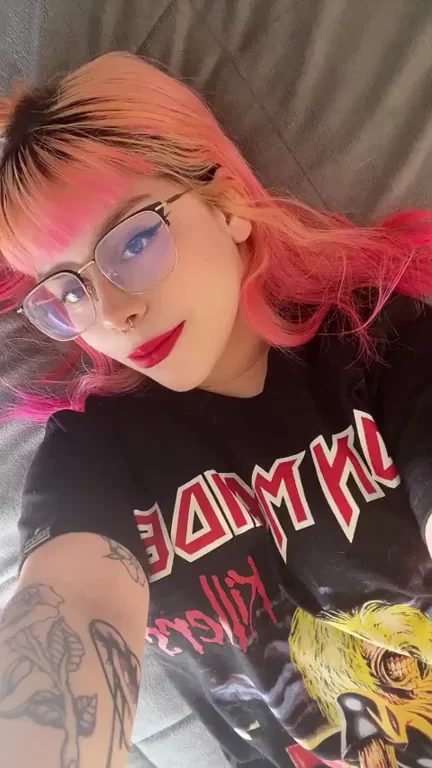 Put your face between my tits, after explore more of me