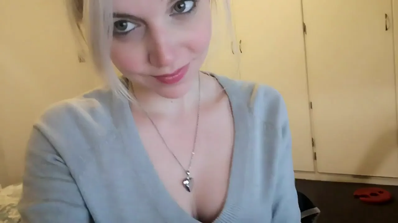 Hello, my eyes are up here