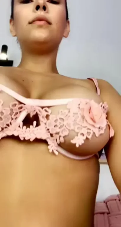 Hot Body in Amazing Set [OC]