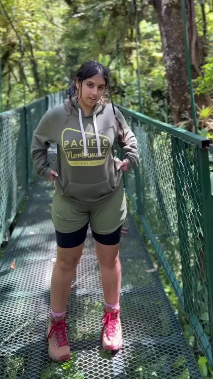 Monteverde Bridges Sway But My Perky Tits Don't 😈🌉🍈🍈