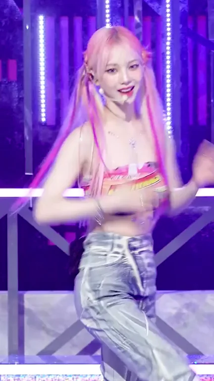 🔥 Karina's Slutty Pink-Haired Ass Bounce 💦 Kpop Fap Fever