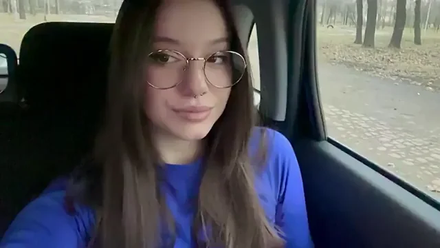 Perky Tits Cheer-Up in the Car 😍👙