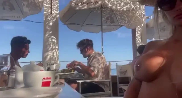 don't need clothes during my breakfast