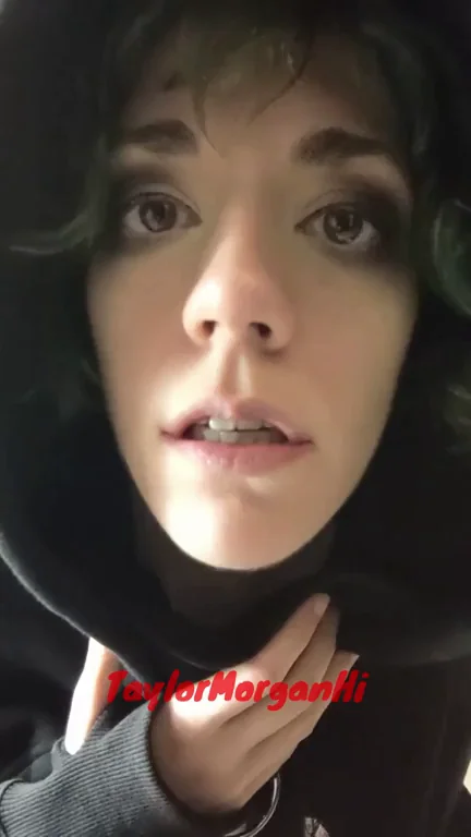 🔮 Enby Wizard Taylor Morgandi Strips on Time & Teases That Petite Pussy! 🧙‍♀️💦