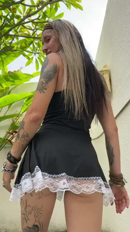 Juicy Tattooed Ass Craving Huge Cock in Public 🌴🍑💦