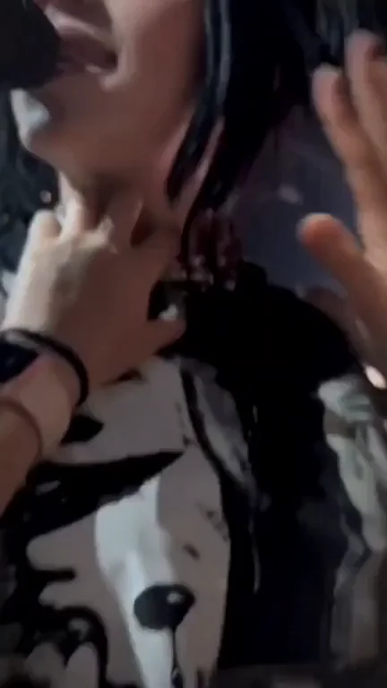 Billie Eilish Gw Chokes on Thick Cock & Loves It 😩🍆💦
