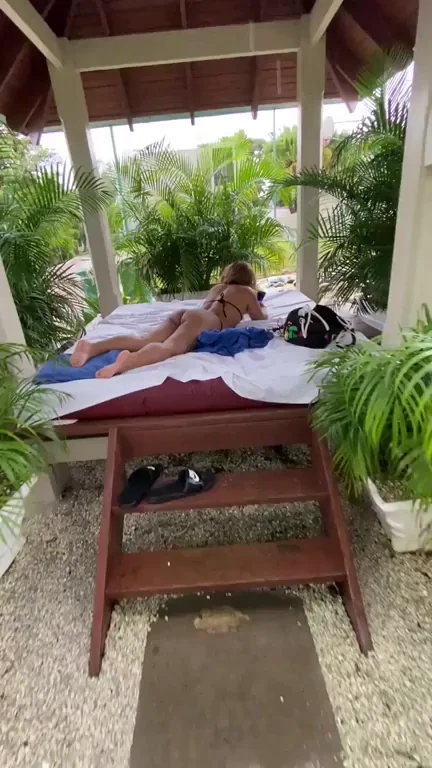 He had some free use fun with me in the middle of the resort while i was just trying to scroll! best vacation ever