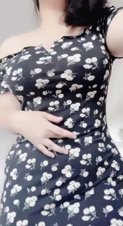 5'3 Asian Hottie in Sundress Hides Massive Tits 🔥🍈🍈