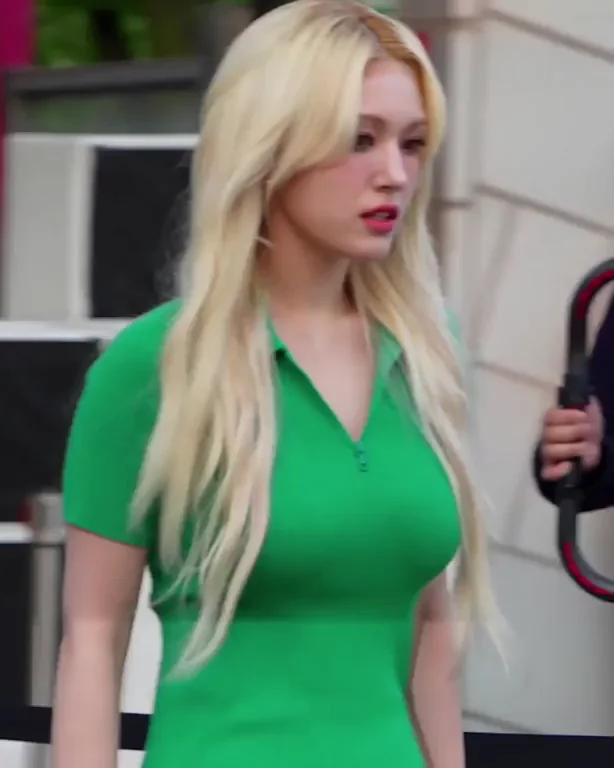 Jeon Somi’s Tight Green Polo Tease 💚🍑