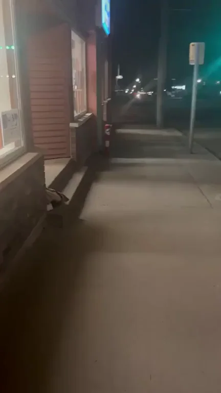 🔥 Caught Our Eye? Public Fuck Fest by the Store! 😈
