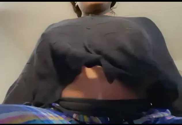 Ebony Babe's Easy Tit Access 🔥🍫