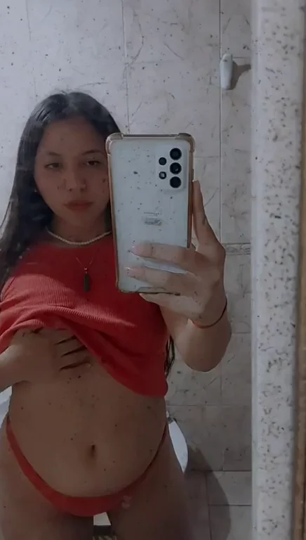 Latina Babe Teases: Tell Me What You'd Do to These Big Tits & Ass 🍑💦
