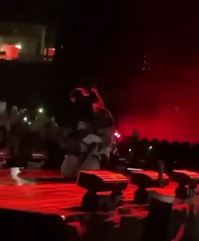 Billie Eilish Crawling Seductively 🔥 Front View Tease