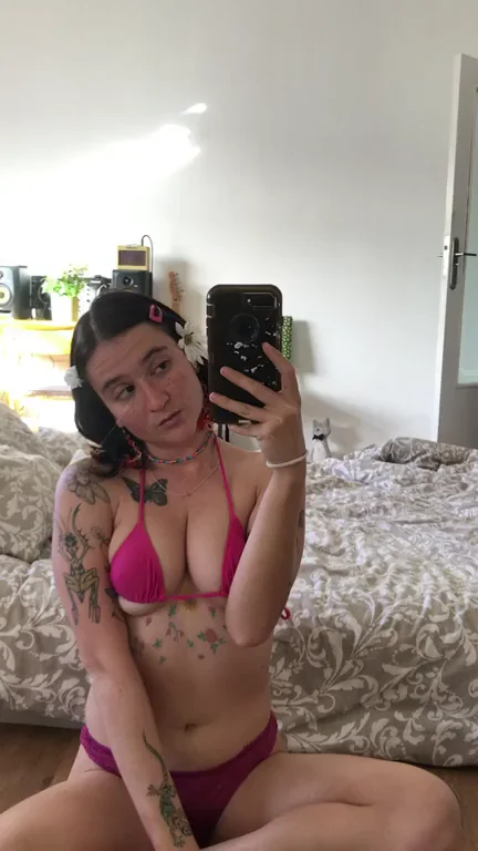 Wish I had a man to send selfies like this