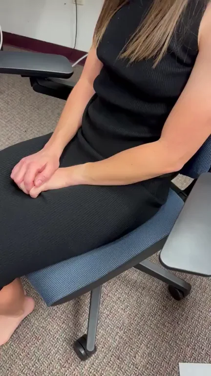 One Last Office Hour Then Pound My Wet Pussy, Make Me Your Fuckdoll 🥵💦❤