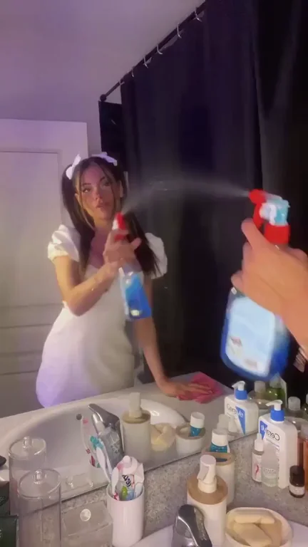 Can't you see you're making me wet?!