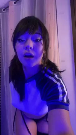 can this cutie be a pornstar?