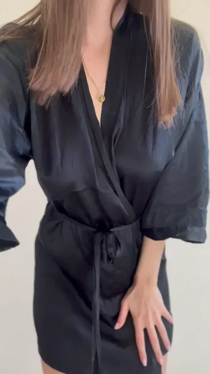 Want to seduce you to fuck me gentle ;)