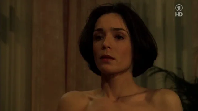 Julia Stemberger in "Der KÃ¶nig Von St. Pauli S01E02 (1998)