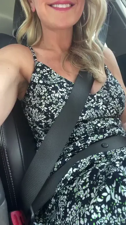 I dare you to finger me in the front seat| [F]42