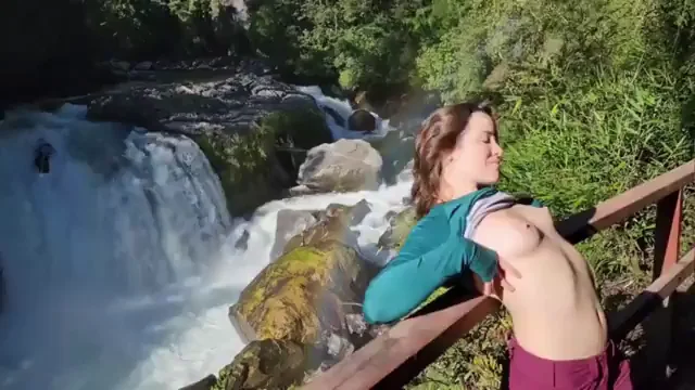 Have you ever been to a Place so Beautiful that you just get the Urge to get Naked and Play