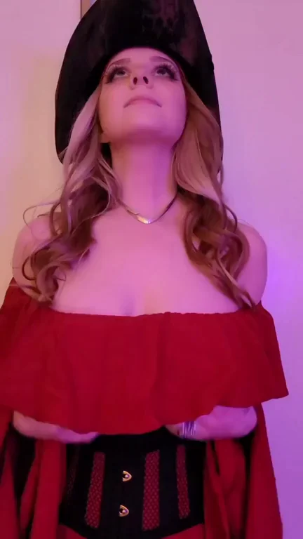 Pirate Slut's Massive Red Tits Bounce 😈🏴‍☠️💥